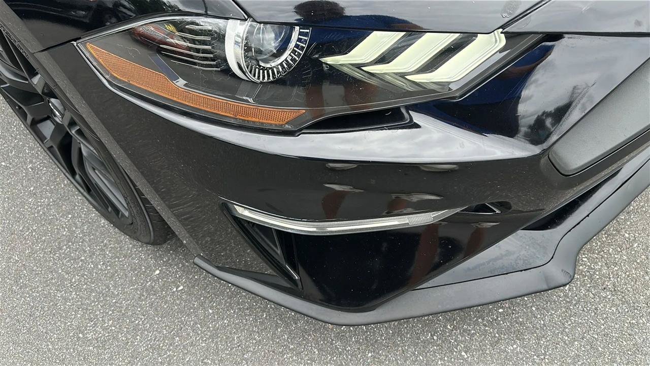 Used 2018 Ford Mustang Coupe RWD image 21