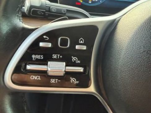 Used 2022 Mercedes-Benz GLE 350 4MATIC image 19