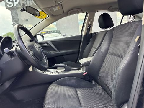 Used 2012 MAZDA MAZDA3 i Sport FWD image 9