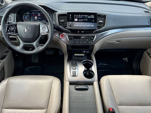 Used 2022 Honda Pilot Special Edition image 3