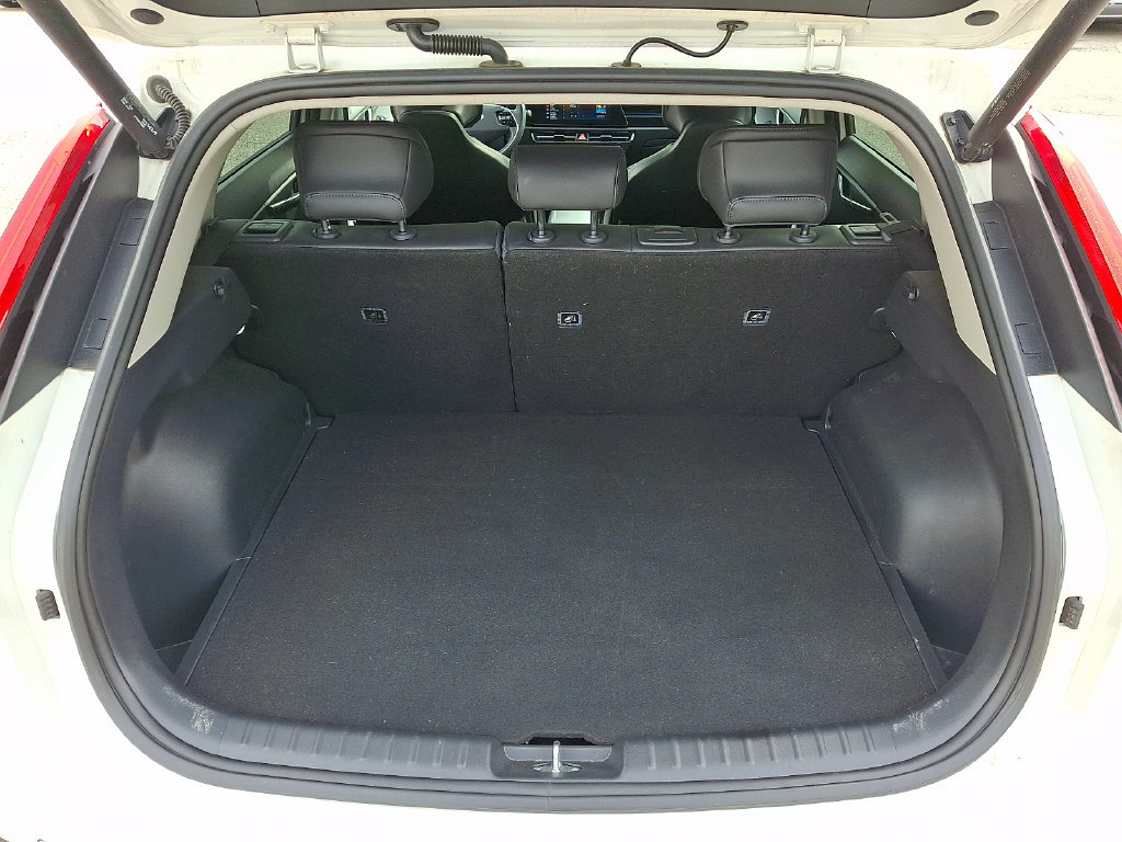 Used 2024 Kia Niro Wave w/ Wave Preserve Package FWD image 30