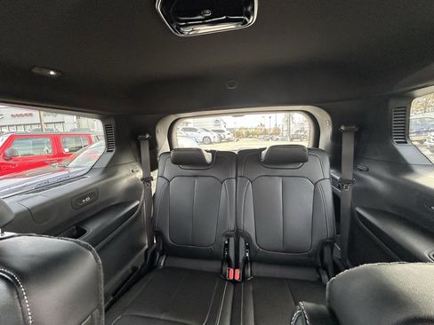 New 2025 Jeep Grand Cherokee L Limited image 32