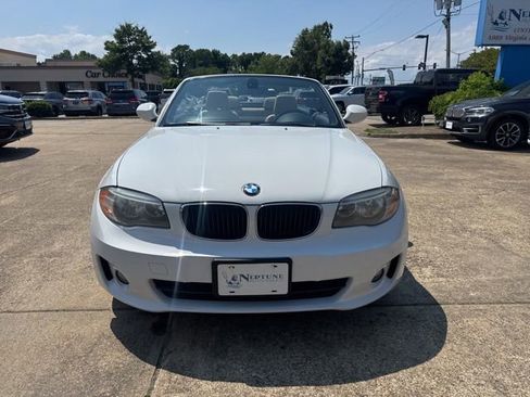 Used 2012 BMW 128i Convertible w/ Premium Pkg RWD image 2