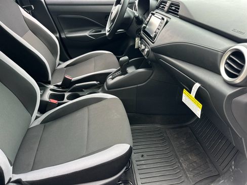 Used 2025 Nissan Versa S w/ S Plus Package FWD image 14