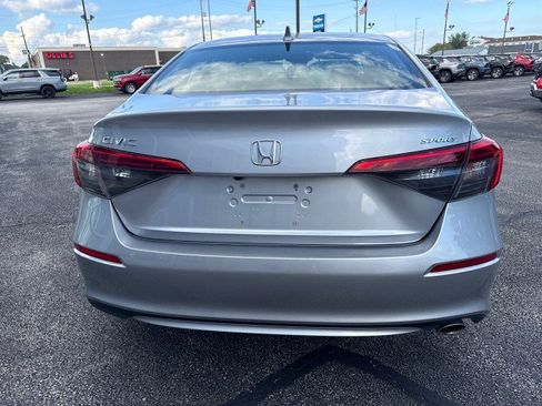 Used 2023 Honda Civic Sport image 4
