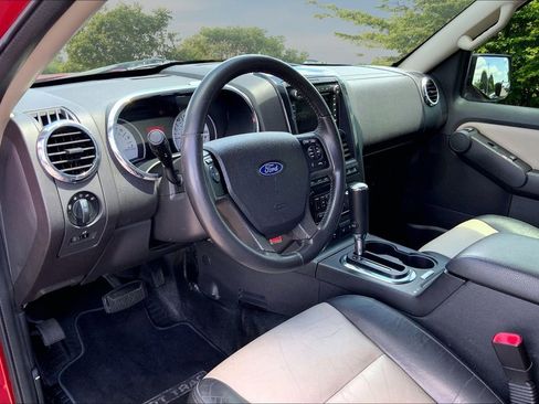 Used 2009 Ford Explorer Sport Trac Limited AWD/4WD image 16