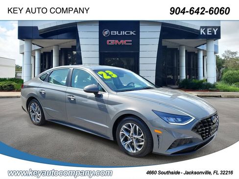 Certified 2023 Hyundai Sonata SEL image 1