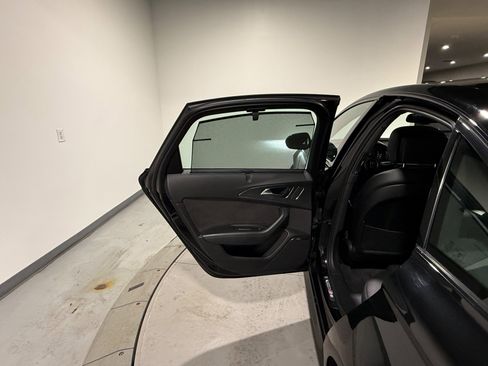 Used 2018 Audi S6 Prestige w/ Prestige Package image 57