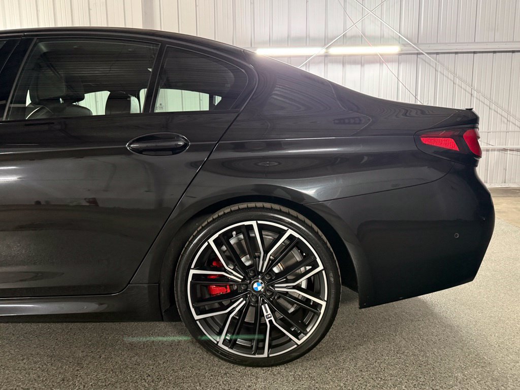 Used 2023 BMW M550i xDrive w/ Executive Package AWD/4WD image 13