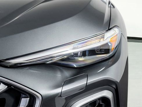 Used 2025 Audi SQ5 Premium Plus image 25