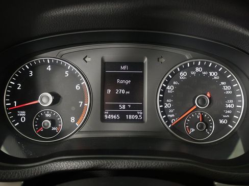 Used 2013 Volkswagen Passat 2.5 SE image 35