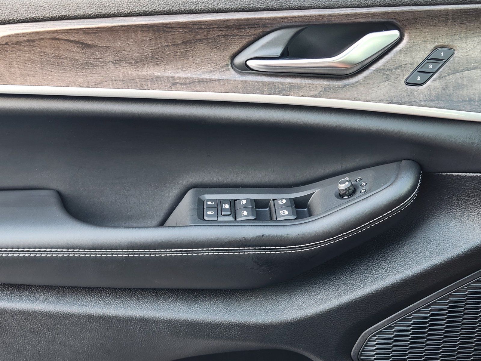 New 2027 Jeep Grand Cherokee Limited w/ Technology Group II AWD/4WD image 21
