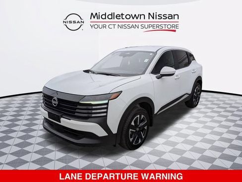 Certified 2025 Nissan Kicks SV AWD/4WD image 8