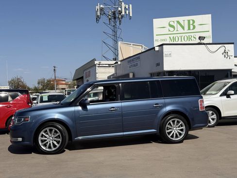 Used 2018 Ford Flex Limited FWD image 10