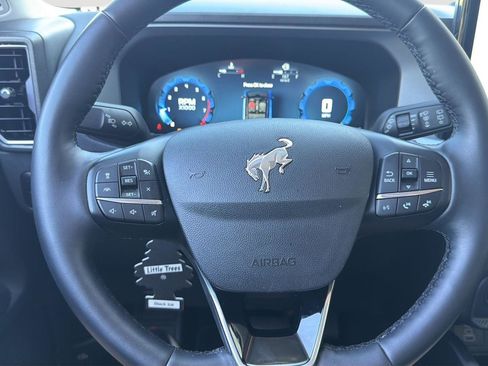 Used 2025 Ford Bronco Sport Outer Banks w/ Outer Banks Tech Package+ AWD/4WD image 13