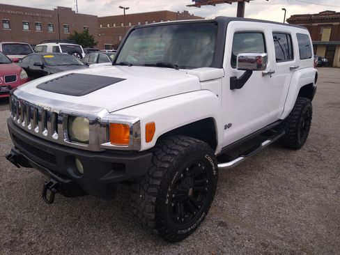 Used 2006 HUMMER H3 image 4
