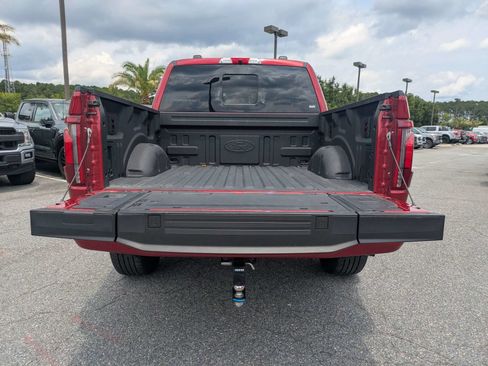 Used 2025 Ford F150 Platinum w/ FX4 Off-Road Package AWD/4WD image 6