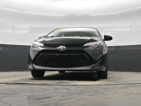 Used 2019 Toyota Corolla LE image 31