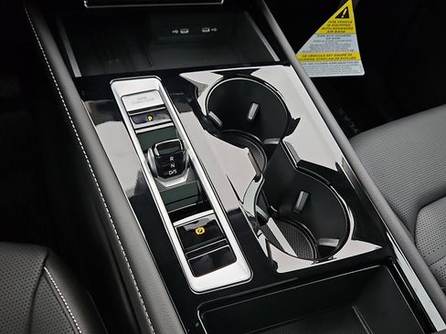 New 2026 Volkswagen Atlas SEL image 16