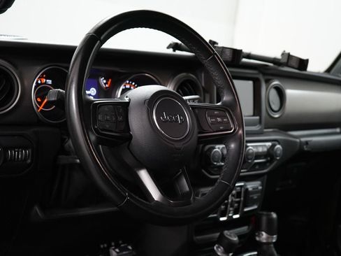 Used 2022 Jeep Gladiator Sport AWD/4WD image 12