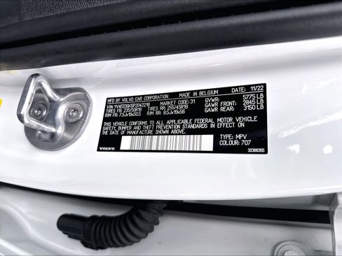 Used 2023 Volvo C40 Recharge Core AWD/4WD image 35