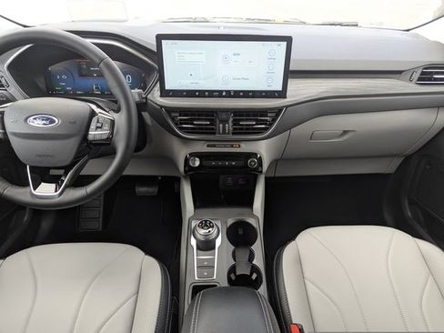 Used 2026 Ford Escape SE w/ PHEV Premium Package FWD image 15