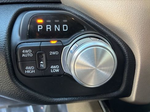 Used 2020 RAM 1500 Laramie image 14