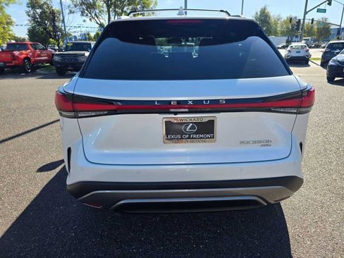 Certified 2025 Lexus RX 350 w/ Convenience Package AWD/4WD image 4
