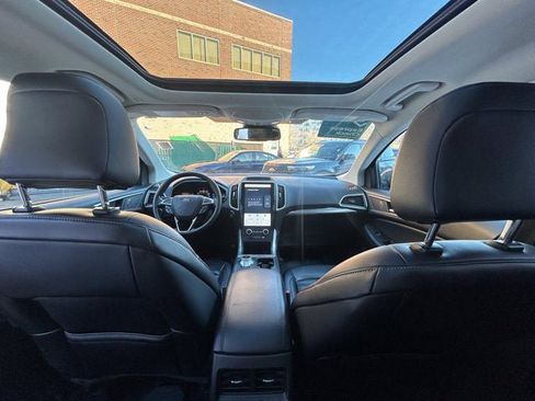 Used 2022 Ford Edge SEL w/ Convenience Package image 24