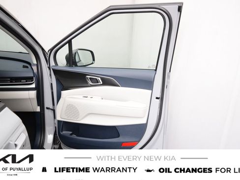 New 2026 Kia Carnival SX FWD image 15