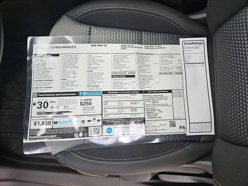 New 2026 Chevrolet Trax LT w/ Sunroof Package FWD image 17