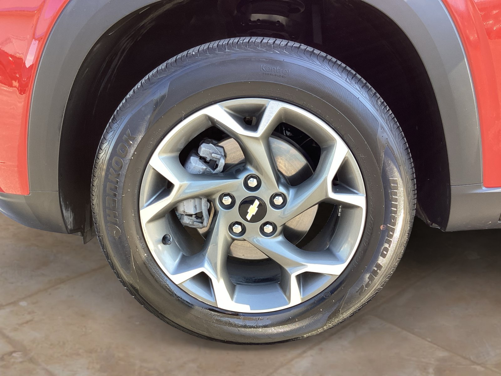 Used 2026 Chevrolet Trax LT FWD image 30