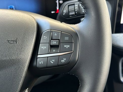 Used 2025 Ford Maverick XLT w/ Equipment Group 301A image 25