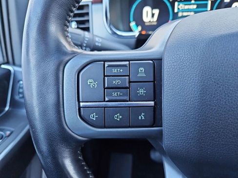 Used 2022 Ford F150 Lariat w/ Equipment Group 502A High image 11