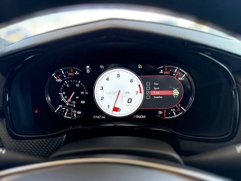 Used 2018 Cadillac CTS V w/ Luxury Package RWD image 68