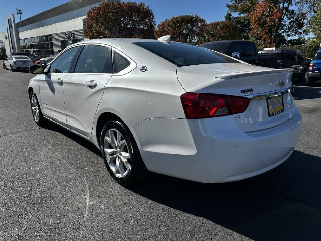 Used 2018 Chevrolet Impala LT w/ Sunroof and Spoiler Package FWD image 7