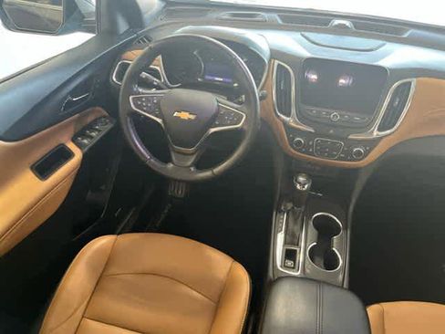 Used 2020 Chevrolet Equinox Premier image 11