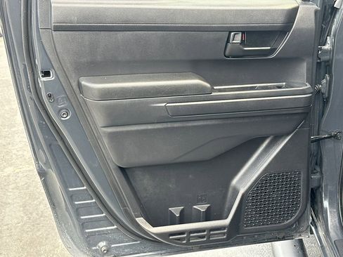 Used 2025 Toyota Tacoma SR image 22
