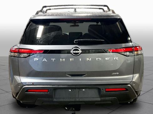 Used 2025 Nissan Pathfinder SV AWD/4WD image 5