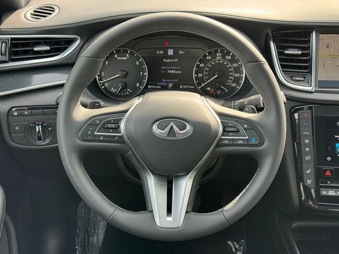 Used 2025 INFINITI QX50 Sport image 19