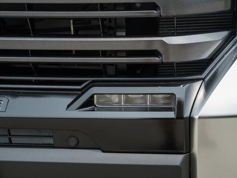 New 2026 Toyota Tundra Limited AWD/4WD image 13