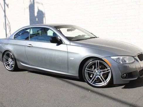 Used 2013 BMW 335is Convertible image 4