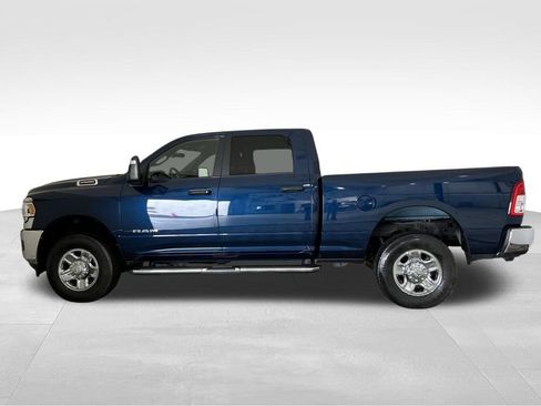 Used 2024 RAM 2500 Big Horn w/ Bed Utility Group image 2