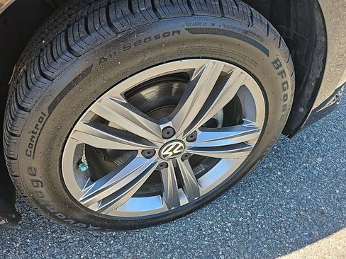 Used 2019 Volkswagen Jetta R-Line image 22