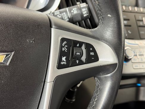 Used 2015 Chevrolet Equinox LT w/ Driver Convenience Package image 29