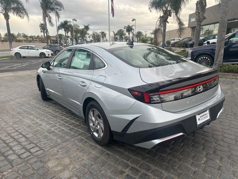 New 2025 Hyundai Sonata SE image 3