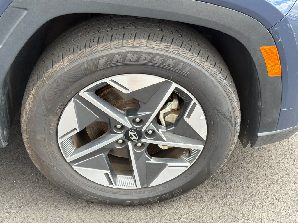 Used 2025 Hyundai Tucson SEL FWD image 12