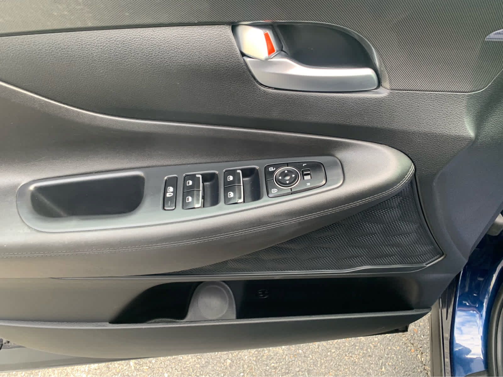 Used 2022 Hyundai Santa Fe SEL AWD/4WD image 12