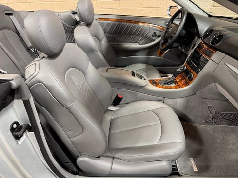 Used 2008 Mercedes-Benz CLK 350 Cabriolet image 33