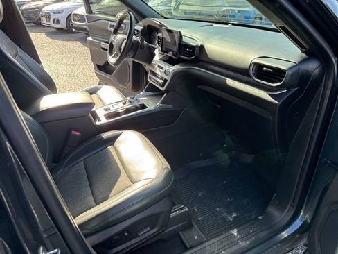 Used 2022 Ford Explorer Timberline image 30